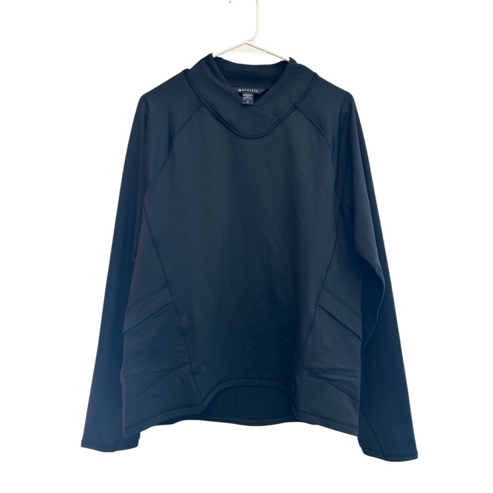 Athleta Black Textured Sweater/Workout Top Size Medium (has pockets)